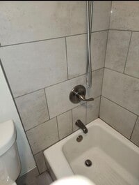 Building Photo - One bedroom Apartment