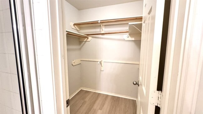 Building Photo - 6818 Hampden Point Ct