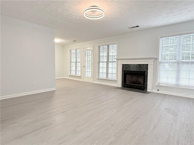 Building Photo - 3058 Arden Ridge Terrace