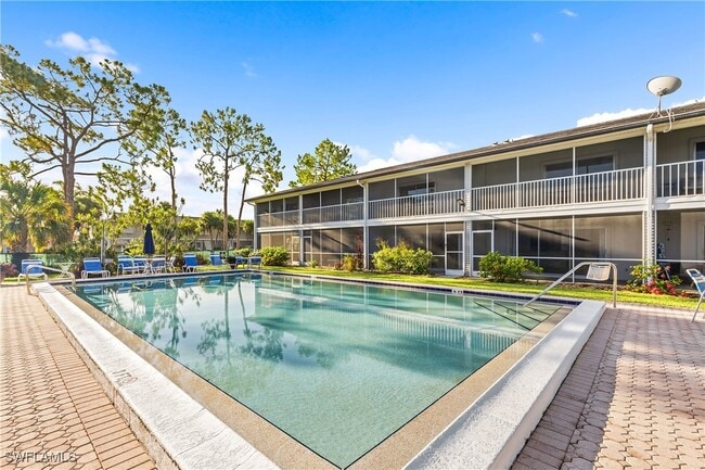 Building Photo - 25500 Cockleshell Dr