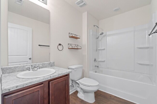 Building Photo - 1047 Limpkin St