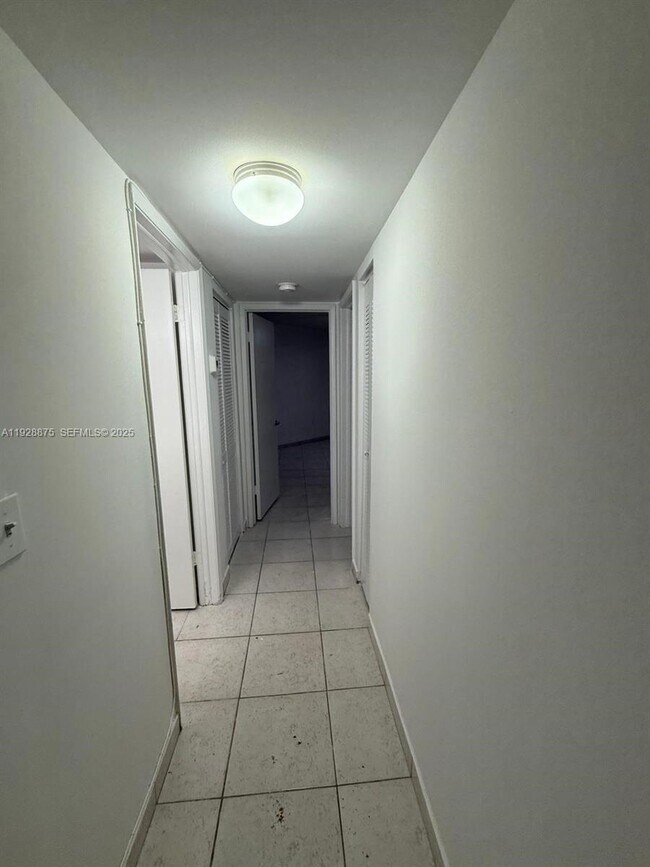 Building Photo - 10257 NW 9th St Cir