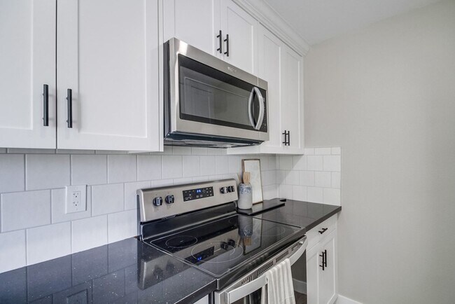 Floorplan - The Pointe  Apartments
