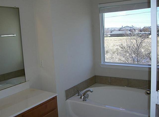 Building Photo - 1102 Bethel School Ct