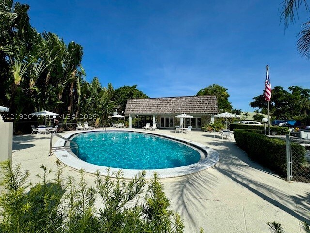 Building Photo - 3105 Oakland Shores Dr