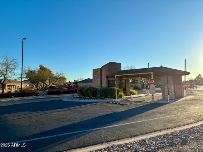 Building Photo - 3189 E Hazeltine Way