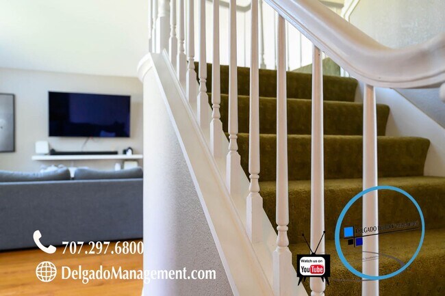 Building Photo - Gorgeous Glen Cove Property Available Soon!