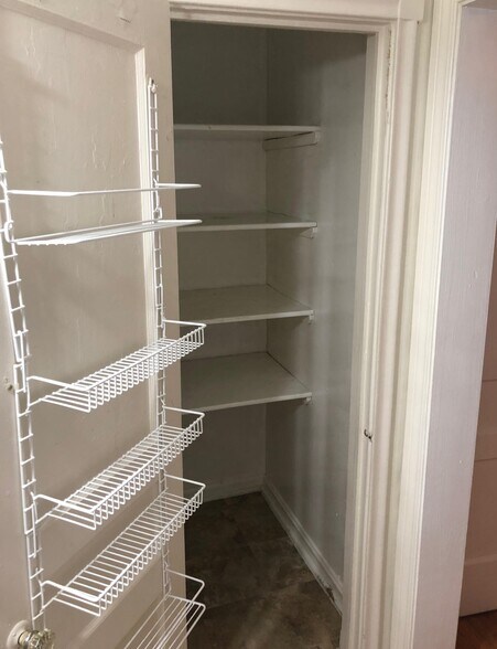 8 - Kitchen 5 - Pantry - 810 Rittiner Dr