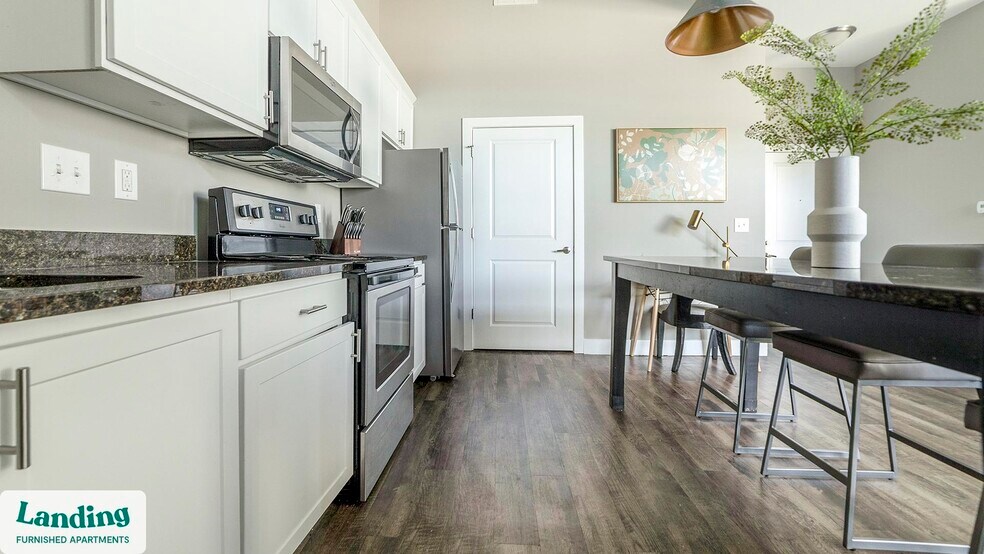 Building Photo - 41 E 9th Ave