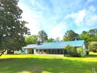 Building Photo - 430 Fountain Lake Dr