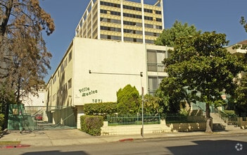 Building Photo - Villa Monica Apts.