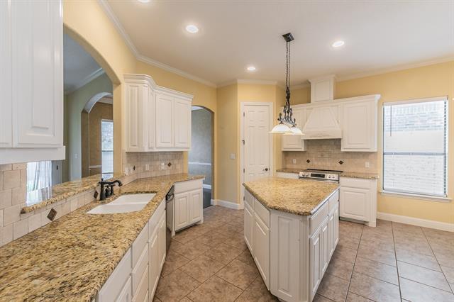 Building Photo - 119 Olympic Dr