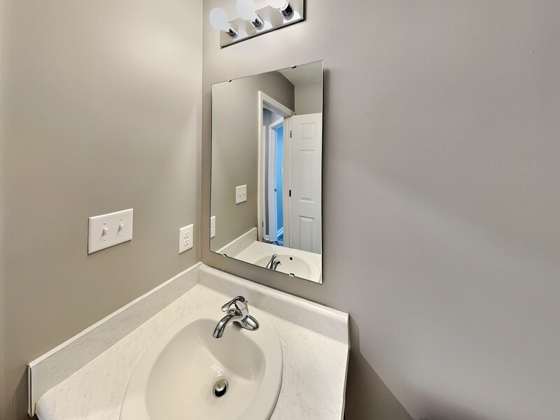 Building Photo - 8145 Ambrosia Ln