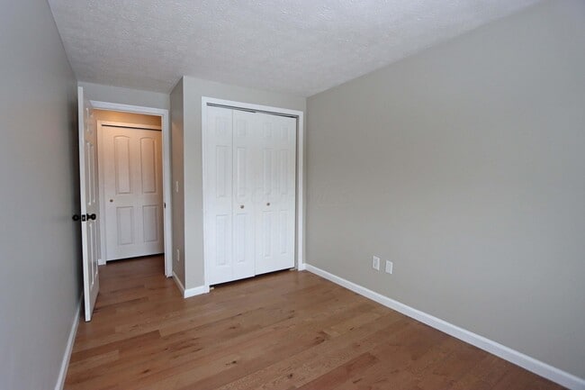 Building Photo - 5740 Vestry Ct