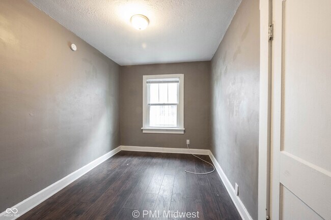 Building Photo - 1344 Burdsal Pkwy