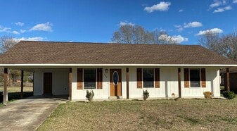 Building Photo - 100 Belle Cir