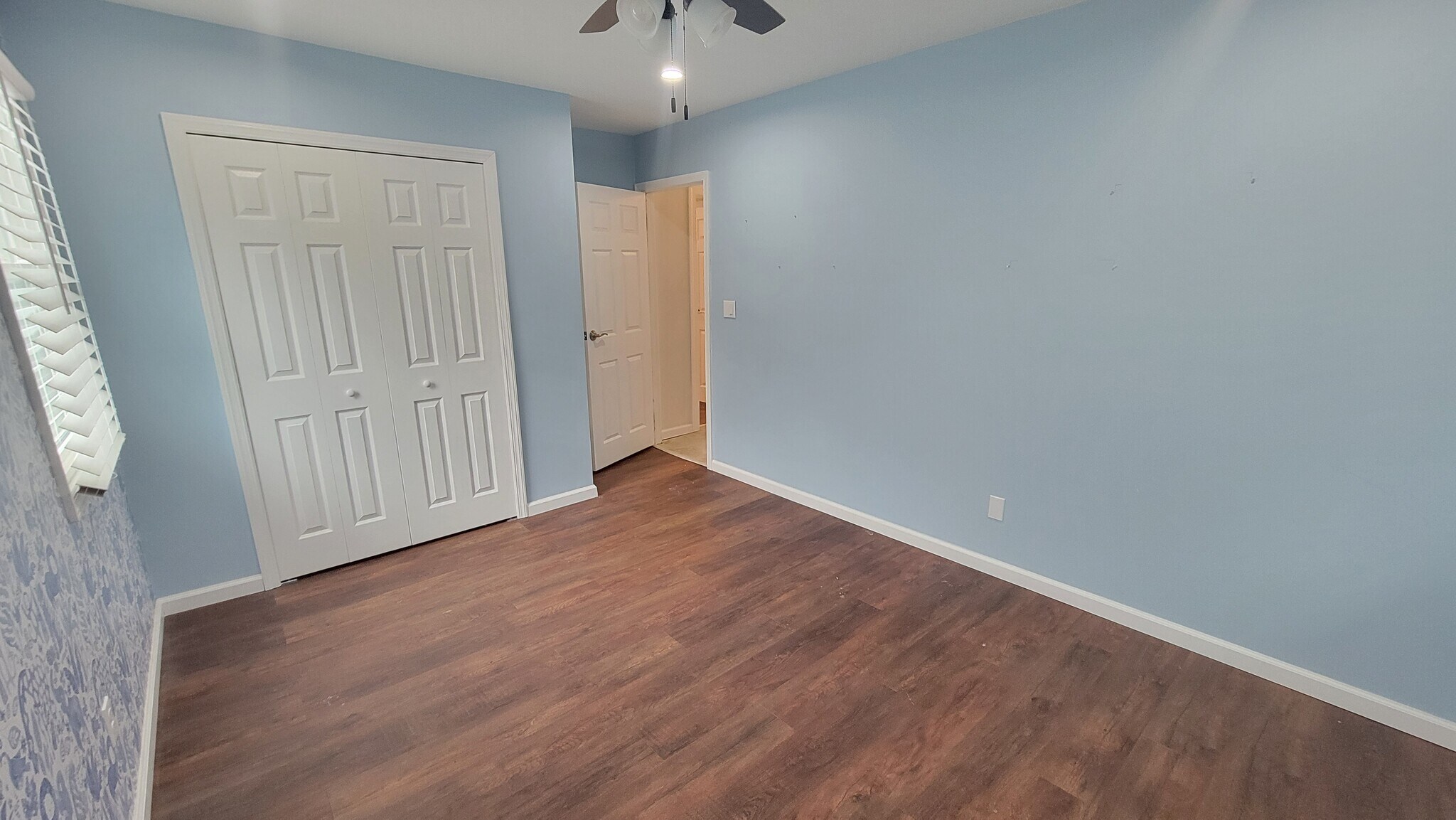 Building Photo - 15 Windsor Rd