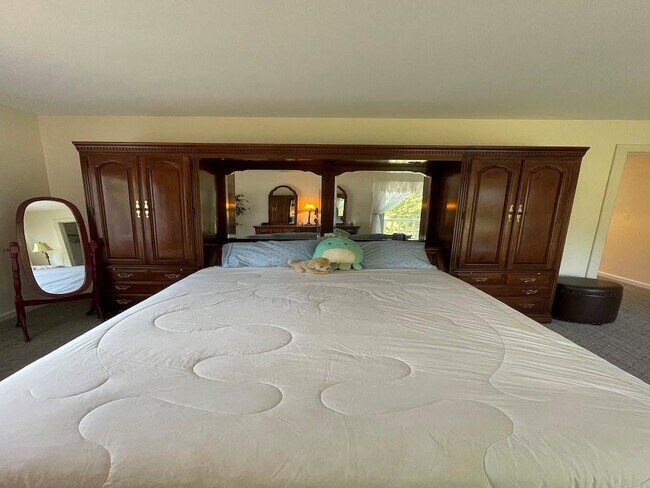 Building Photo - 15 Hammersmith Rd