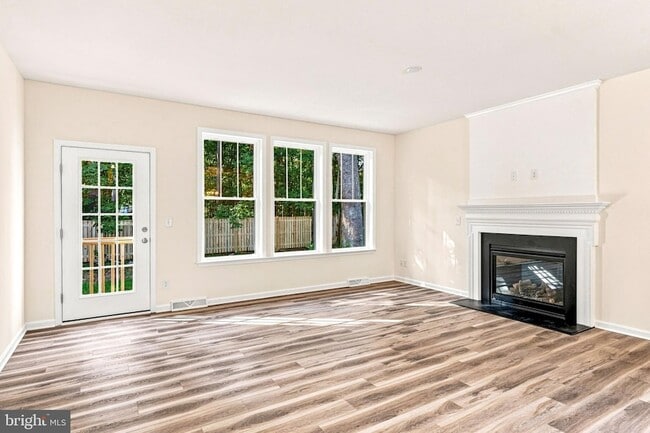 Building Photo - 34121 Juniper Dr