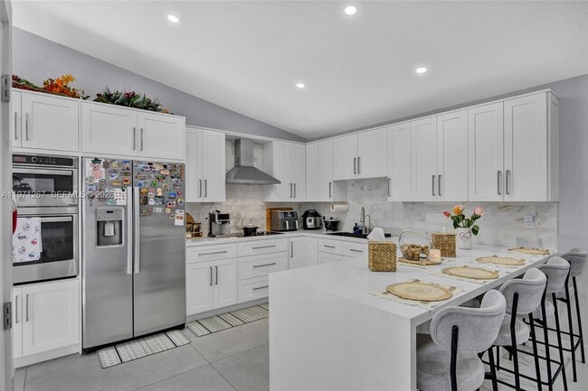 Building Photo - 15962 SW 138th Ct