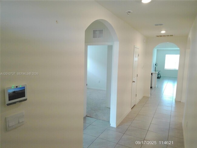 Building Photo - 2073 Farmhouse Rd SE