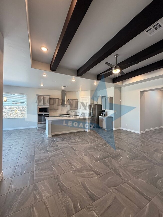 Building Photo - 6249 Recoleta Rd