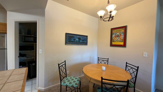 Building Photo - Great Condo in Fort Collins