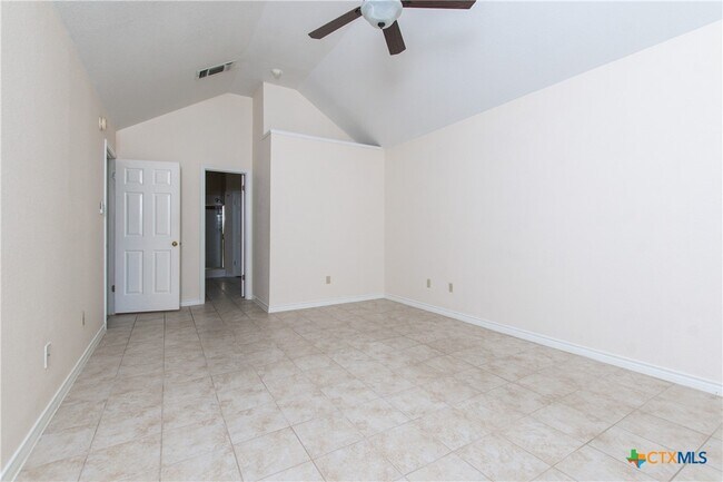 Building Photo - 4713 Stagecoach Trail