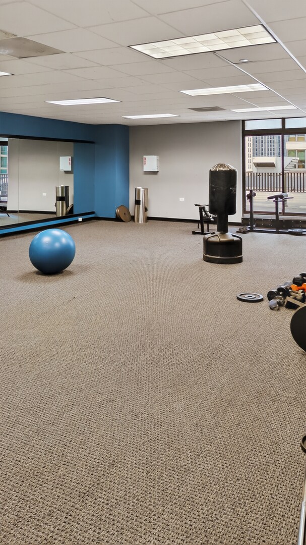 Building Photo - 10 E Ontario St