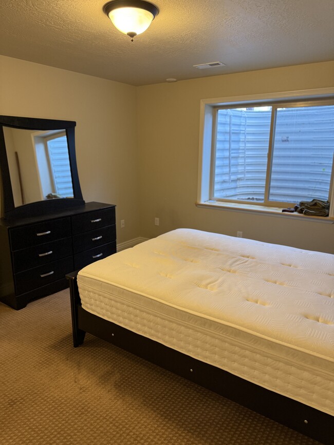 Building Photo - 1213 St Joseph St