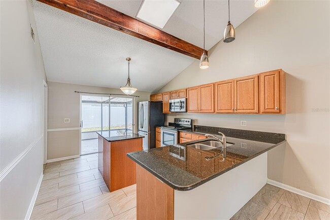 Building Photo - 16017 Woodpine Dr