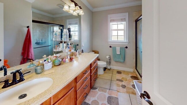 Building Photo - 9316 Shingle Oak Dr