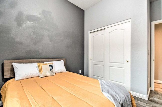 Building Photo - 3625 N Morning Dove