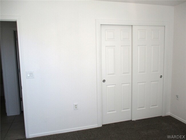 Building Photo - 3870 Coyote Ct