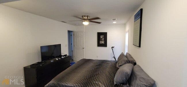 Building Photo - 2558 Oldknow Dr NW