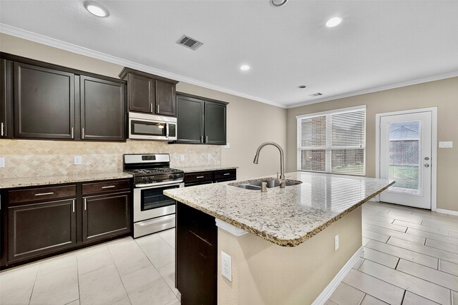 Building Photo - 3515 Big Hickory Ct