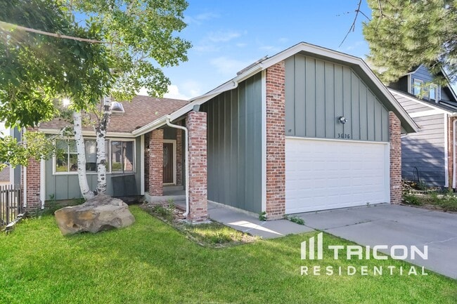 Primary Photo - 3606 S Gibralter Cir