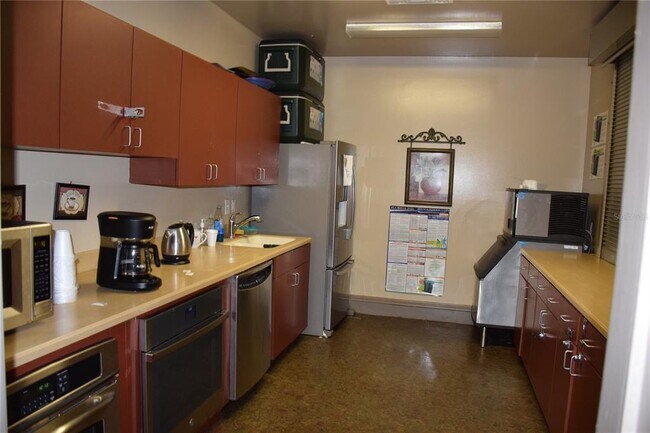 Building Photo - 2705 Carrickton Cir