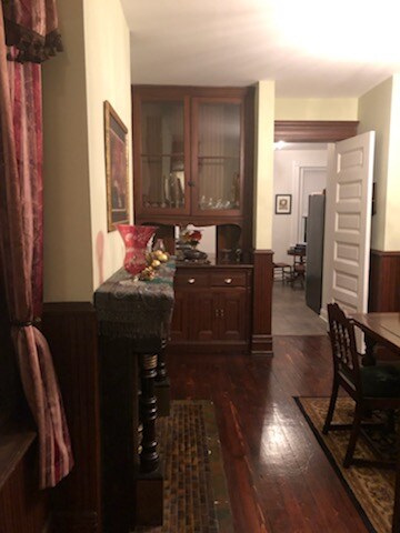 Building Photo - 228 Allen St