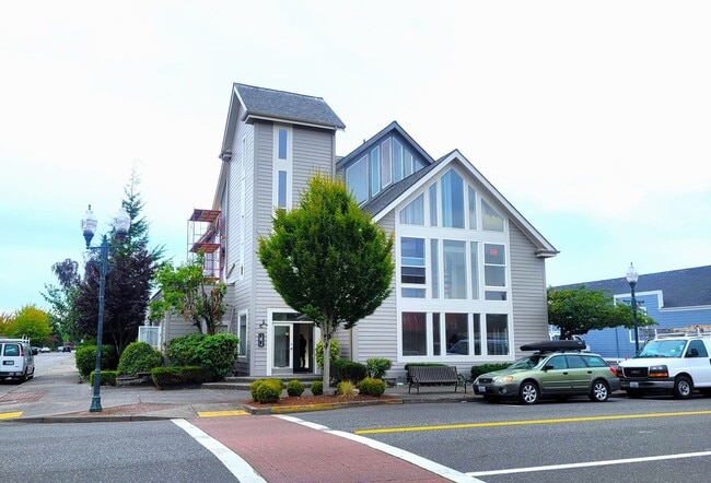 Building Photo - Spacious and Updated 1 Bedroom - H street 2C