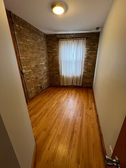 2nd Bedroom - 1636 W Columbia Ave
