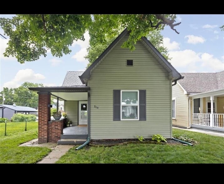 Primary Photo - 2114 Barth Ave