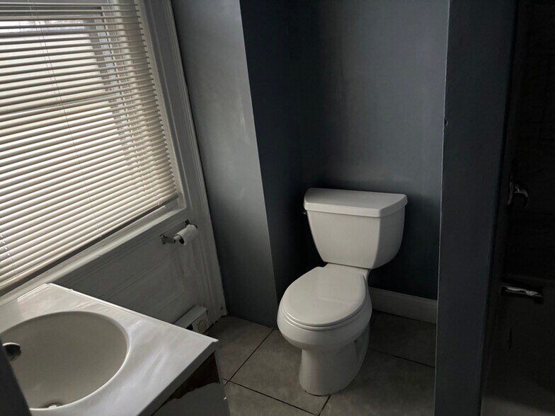 Building Photo - 1011 Swede St