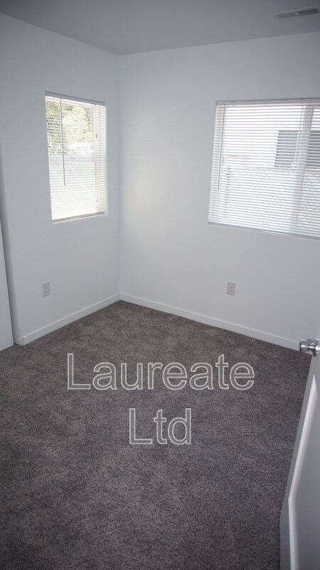 Building Photo - 1800 S Cook St