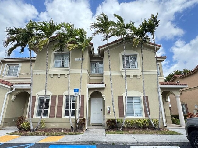 Primary Photo - 10833 NW 83rd St