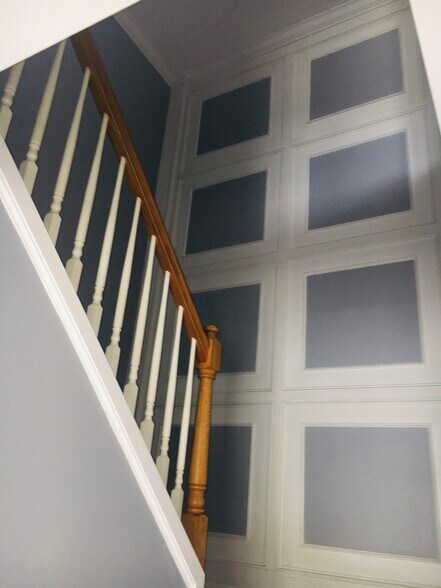 Building Photo - 2720 State St