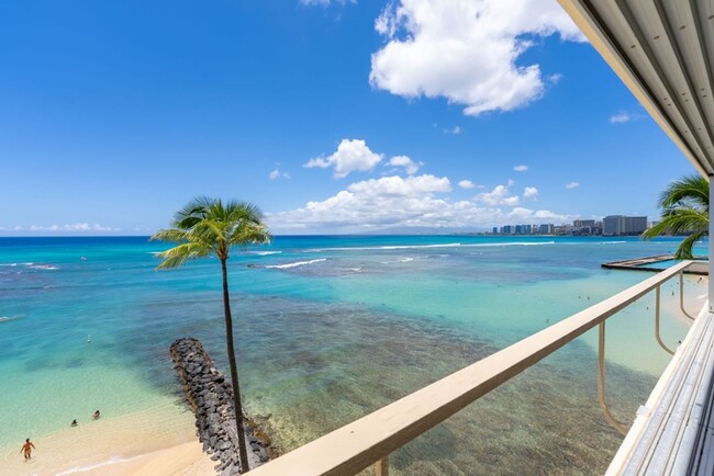 Building Photo - Colony Surf Luxe: Oceanfront 1BR w/ Diamon...