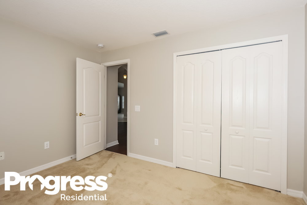 Building Photo - 7002 Crown Lake Dr