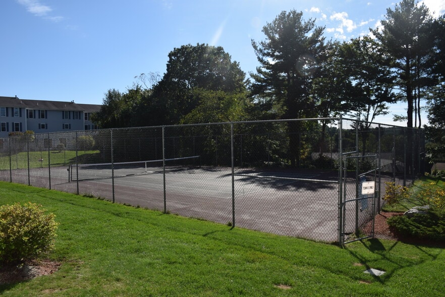Tennis Court - 27 Georgetown Dr