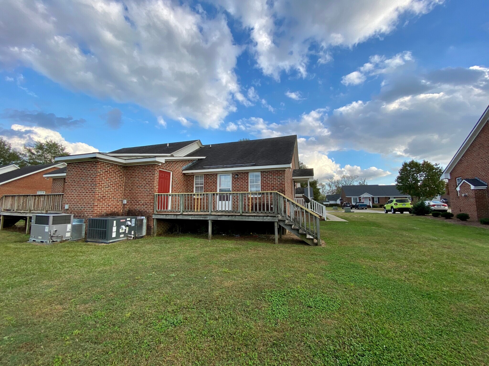 unit B - 4119 Juniper Ln NW